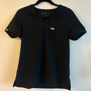 Catarina One-Pocket Scrub Top